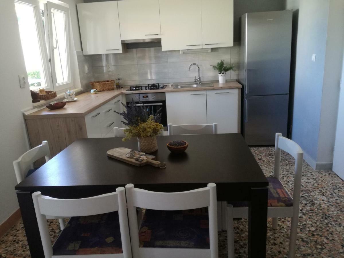 Apartment Ileana Trogir Exterior foto